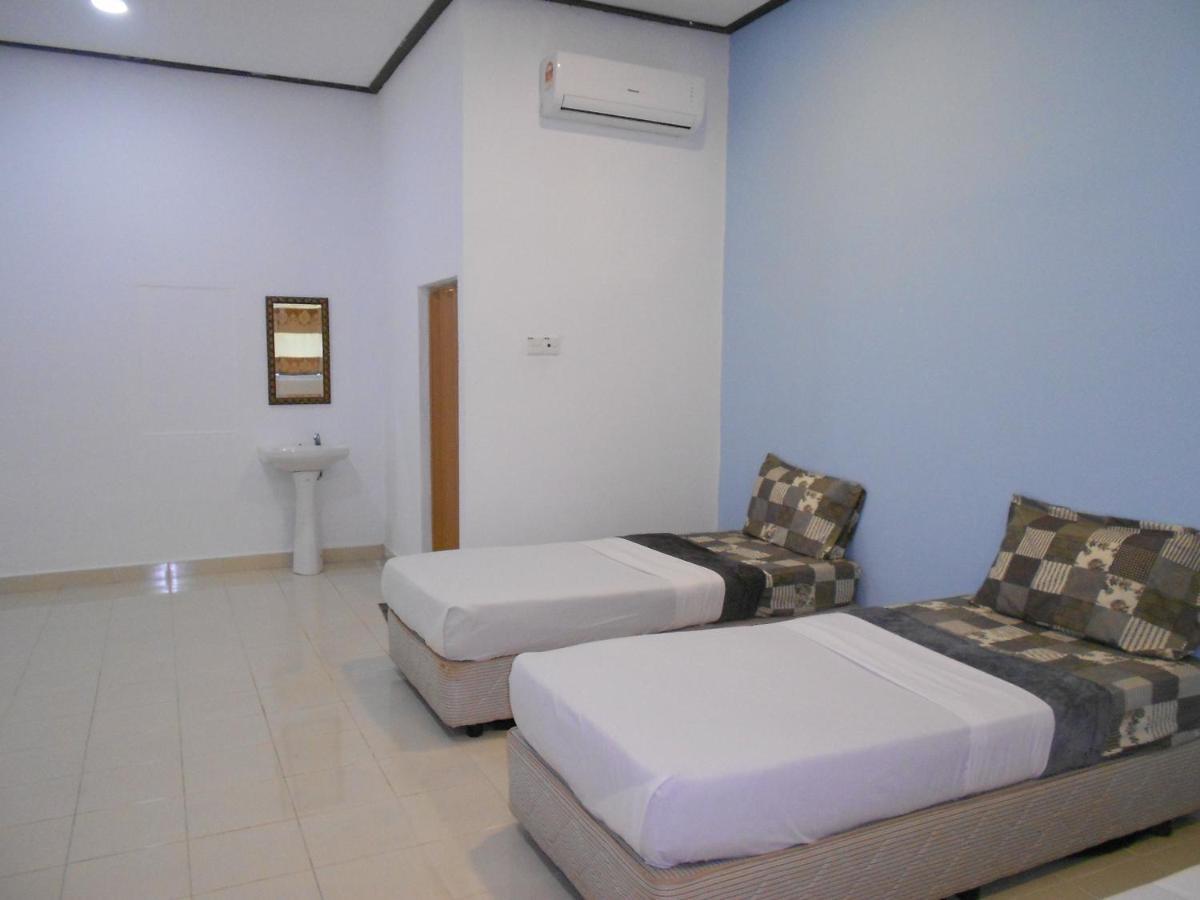 פנתאי צנאנג Perintis Motel Cenang מראה חיצוני תמונה