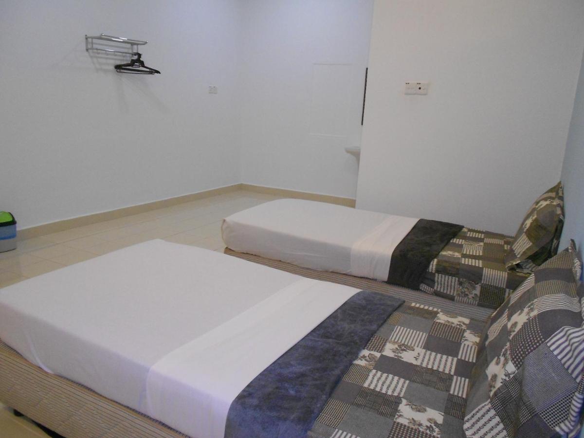 פנתאי צנאנג Perintis Motel Cenang מראה חיצוני תמונה