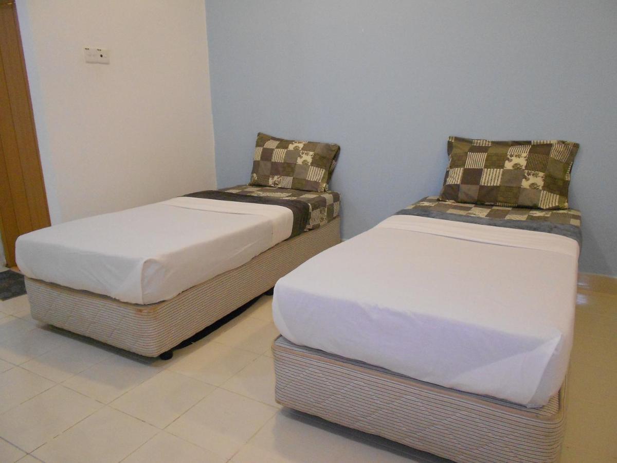 פנתאי צנאנג Perintis Motel Cenang מראה חיצוני תמונה